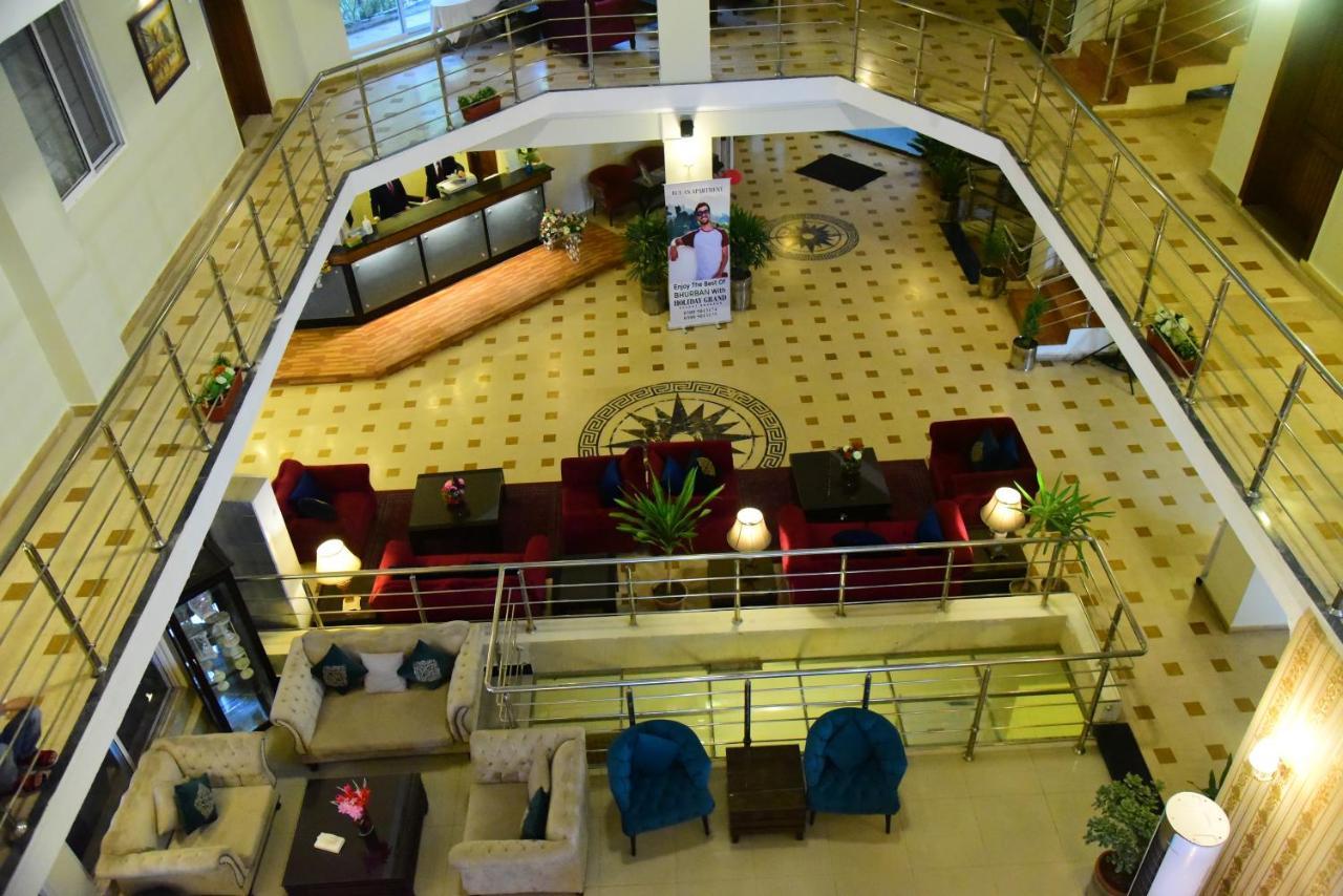 Holiday Grand Resort Bhurban Murree Exterior photo